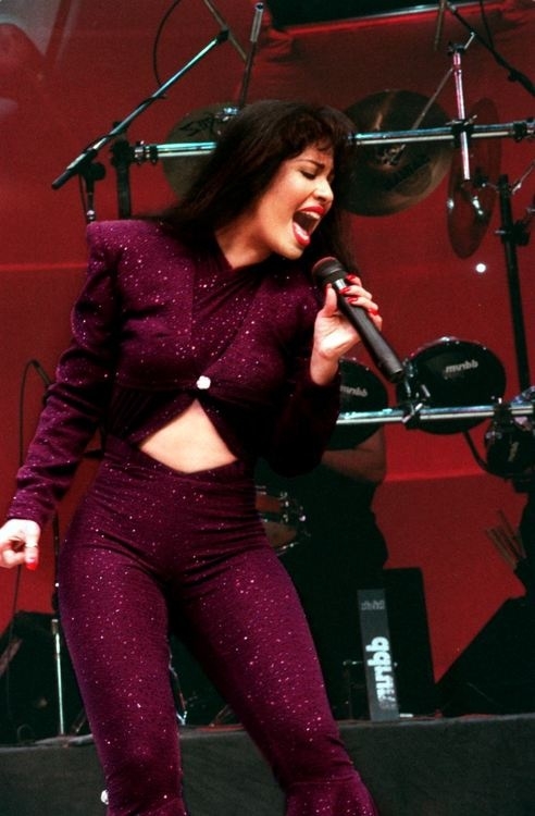 Growing Up Xicana: Looking back on La Reina Selena 21 Years After Her ...